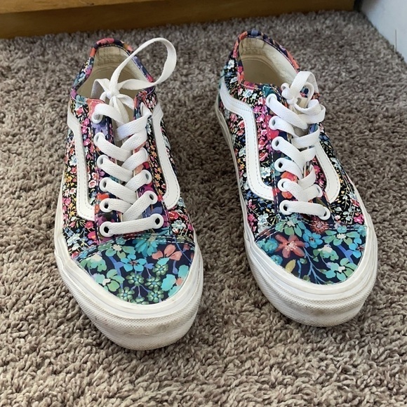 Vans Liberty Fabrics x Old Skool Tapered 'Patchwork Floral Black Multi'size 6.5 - Picture 3 of 11